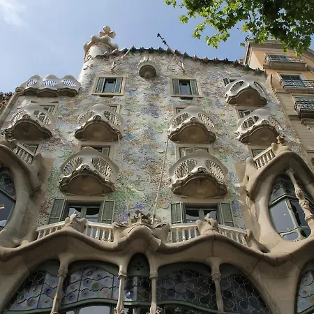 Higuests - Sagrada Familia * Barcelona